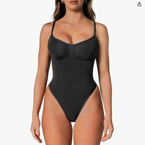 NWT Slims Shapewear Tummy Control Bodysuit Thong